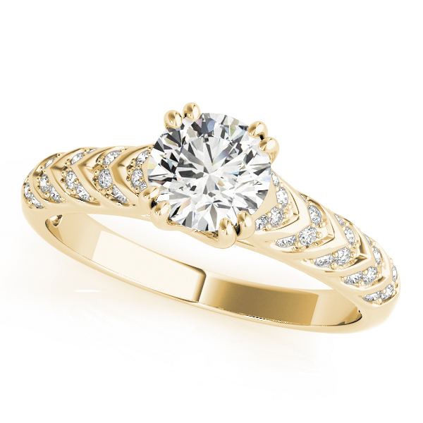 Traditional  Style Round Diamond Engagement Ring