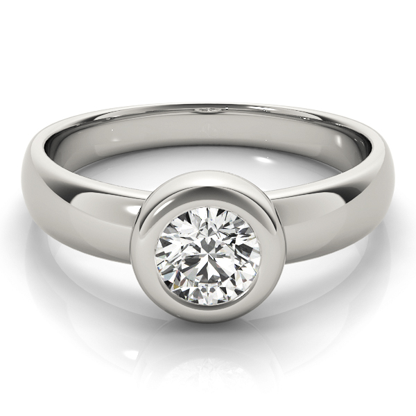Solitaire Style Round Diamond Engagement Ring